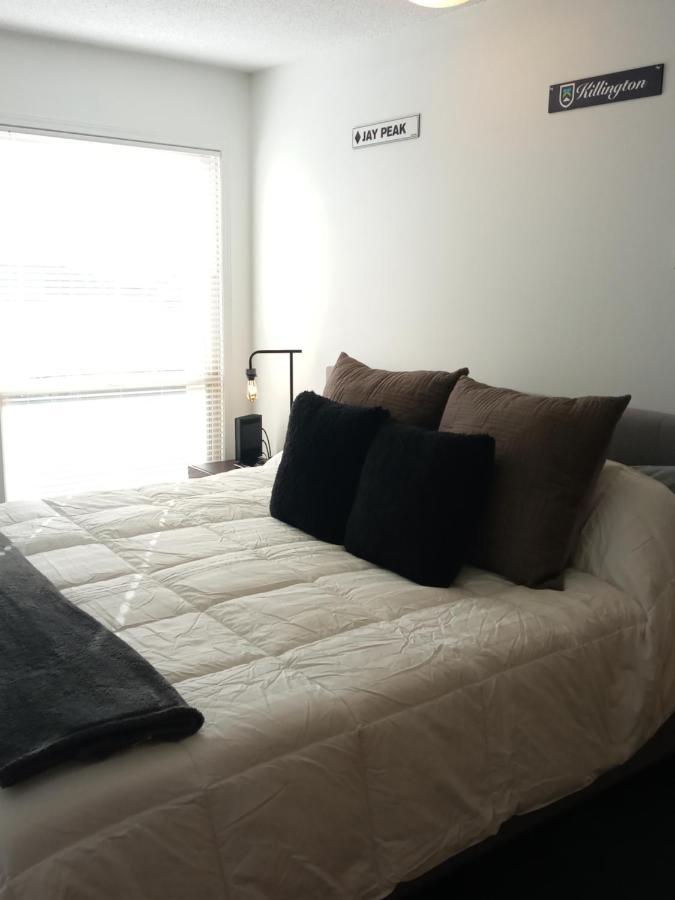 Big White Village center 2 Bedroom Buitenkant foto
